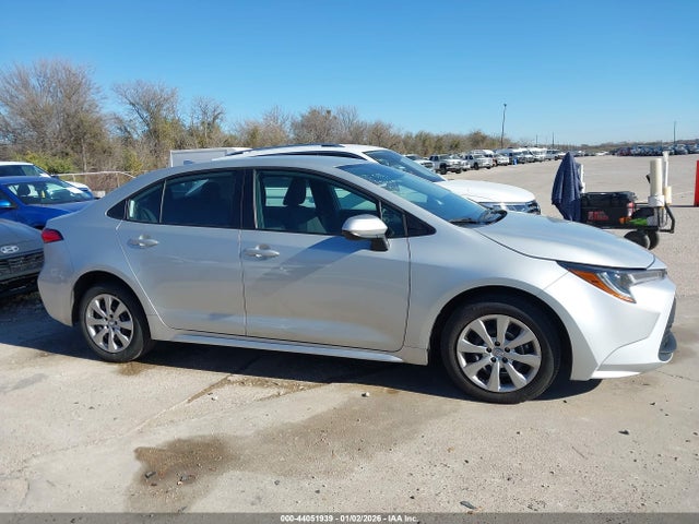 Toyota COROLLA LE 2025 5YFB4MDE8SP283315 Image 13