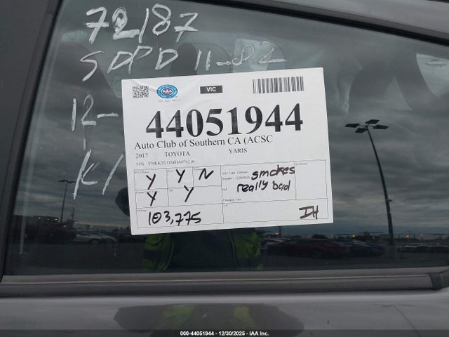 VNKKTUD34HA076216 Toyota YARIS L