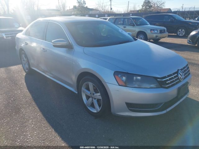 2013 VOLKSWAGEN PASSAT 1VWBN7A34DC079654
