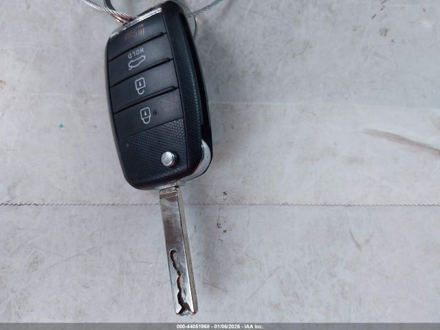 5XXGT4L34LG433178 KIA Optima Lx