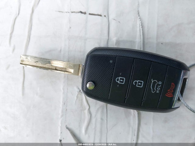 5XYPG4A39KG490879 KIA Sorento 2.4l L