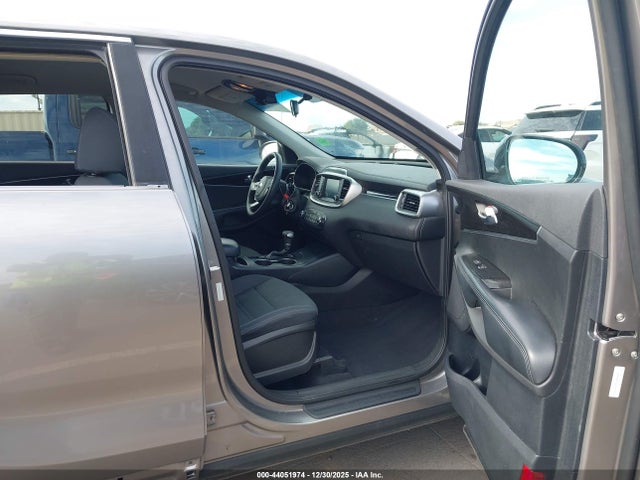 5XYPG4A39KG490879 KIA Sorento 2.4l L