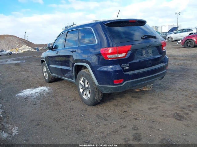 Продажа на аукционе авто 2012 Jeep Grand Cherokee Laredo, vin: 1C4RJFAG9CC170962, номер лота: 44051984