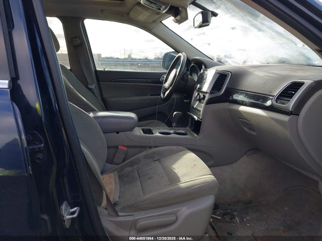 Продажа на аукционе авто 2012 Jeep Grand Cherokee Laredo, vin: 1C4RJFAG9CC170962, номер лота: 44051984