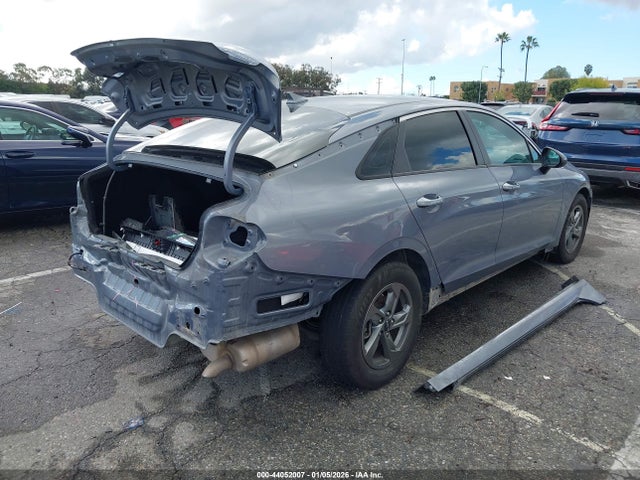 5XXG14J21NG133309 KIA K5 LXS