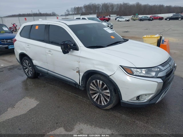Продаж на аукціоні авто 2019 Mitsubishi Outlander Se, vin: JA4AD3A35KZ012124, номер лоту: 44052030