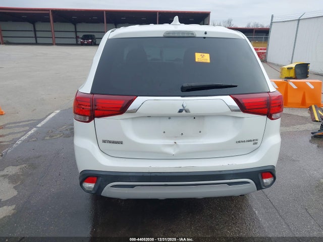 44052030 :رقم المزاد ، JA4AD3A35KZ012124 vin ، 2019 Mitsubishi Outlander Se مزاد بيع