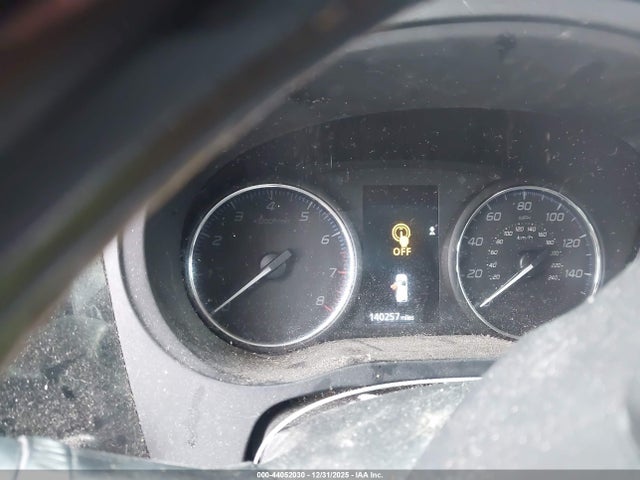 44052030 :رقم المزاد ، JA4AD3A35KZ012124 vin ، 2019 Mitsubishi Outlander Se مزاد بيع