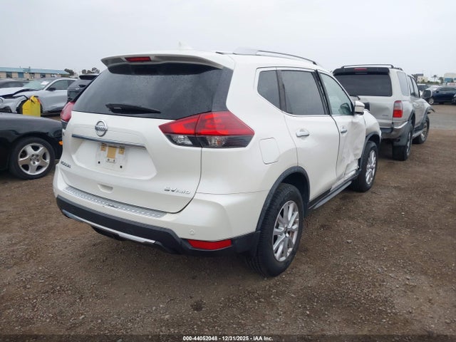 Nissan ROGUE SV 2019 JN8AT2MV8KW377399 Image 4