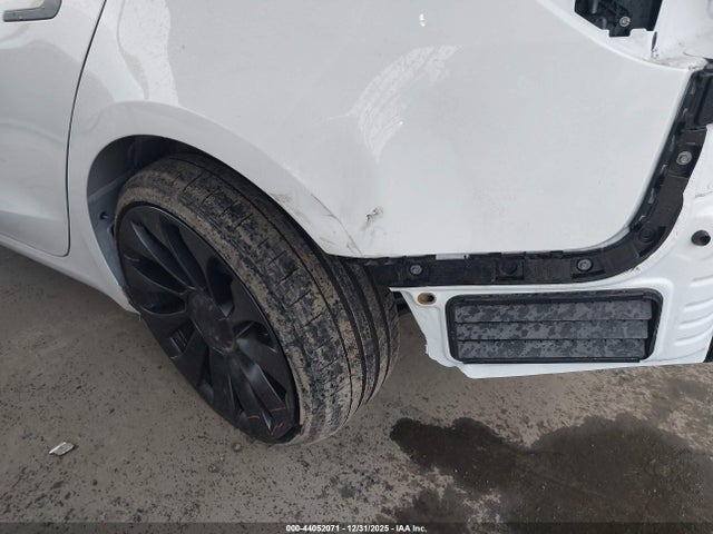 5YJ3E1EC7PF500109 Tesla Model 3 Performance Dual Motor All-wheel Drive