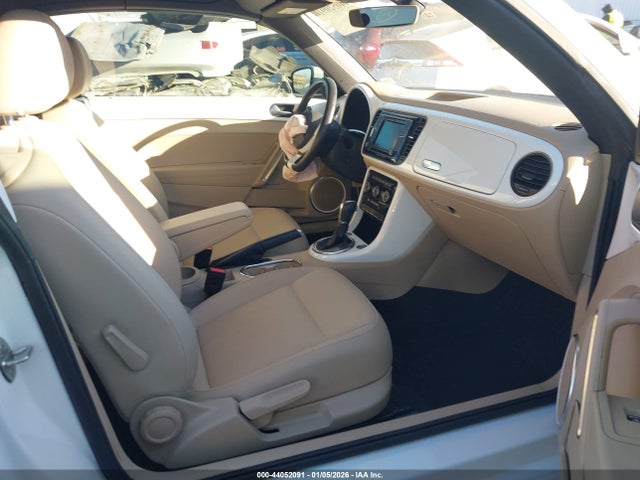 2019 VOLKSWAGEN BEETLE 3VW5DAAT2KM504944 Photo 4