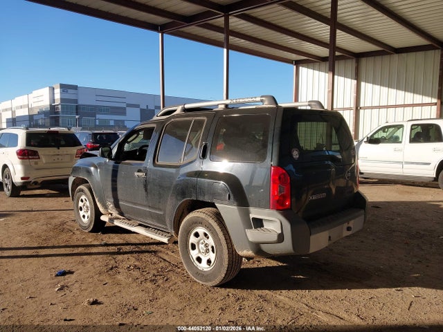 2011 NISSAN XTERRA 5N1AN0NU4BC519759 Photo 2