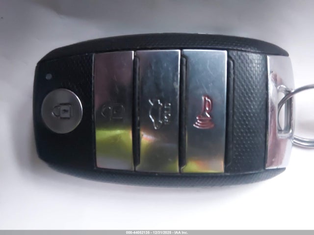 5XXGV4L29HG171750 KIA Optima Sxl Turbo