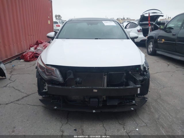 5XXGV4L29HG171750 KIA Optima Sxl Turbo