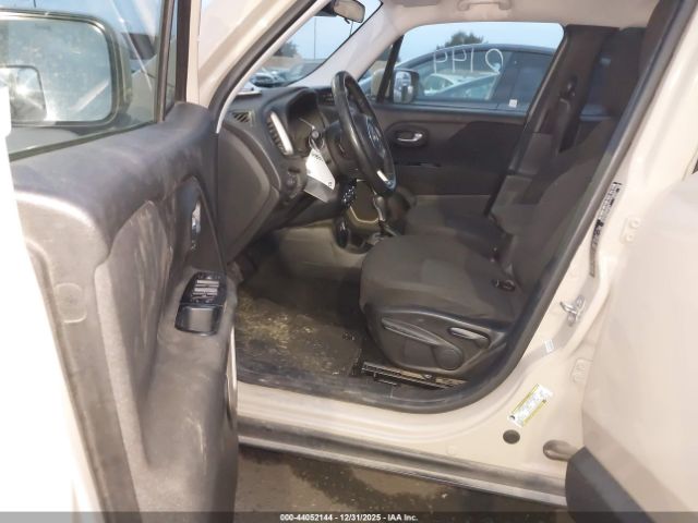 2015 JEEP RENEGADE ZACCJABT9FPB99785 Photo 4