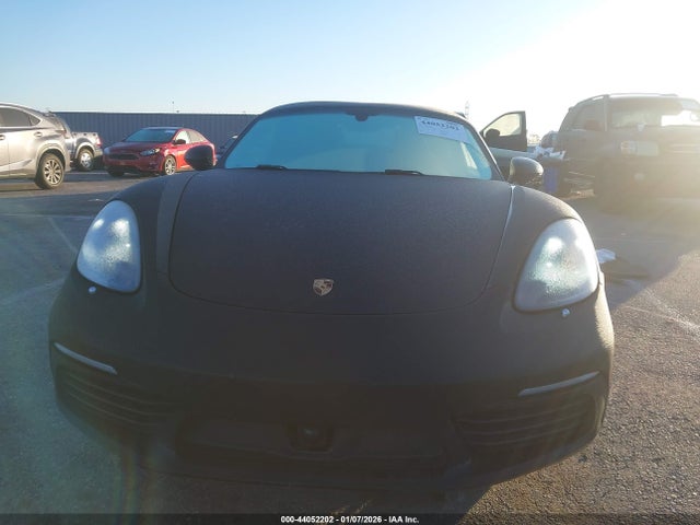 Porsche 718 Boxster 2017 WP0CA2A89HS220764 Image 12