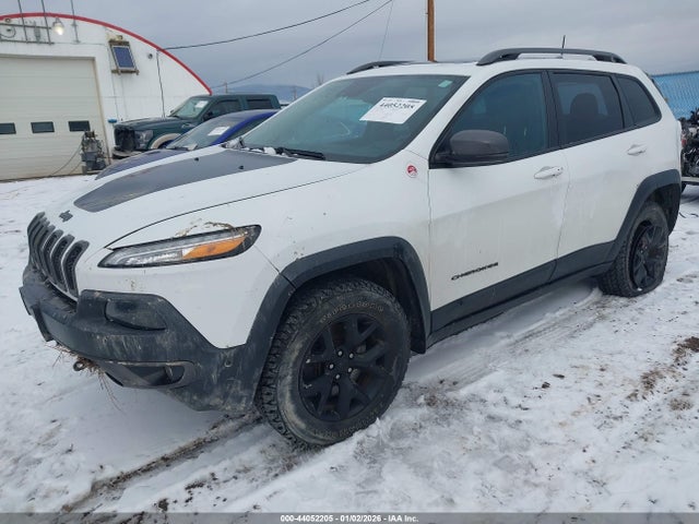 44052205 :رقم المزاد ، 1C4PJMBSXHW639948 vin ، 2017 Jeep Cherokee Trailhawk L Plus 4x4 مزاد بيع