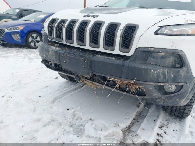 44052205 :رقم المزاد ، 1C4PJMBSXHW639948 vin ، 2017 Jeep Cherokee Trailhawk L Plus 4x4 مزاد بيع