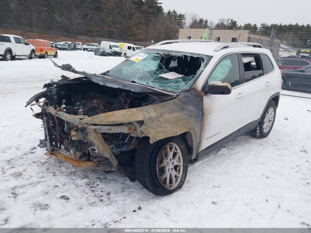 1C4PJMCB2GW255269 Jeep Cherokee Latitude