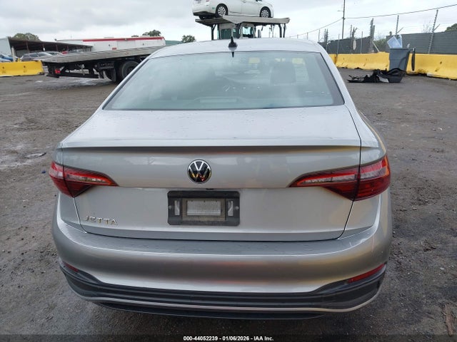 3VWBM7BUXNM012812 Volkswagen Jetta 1.5t Sport