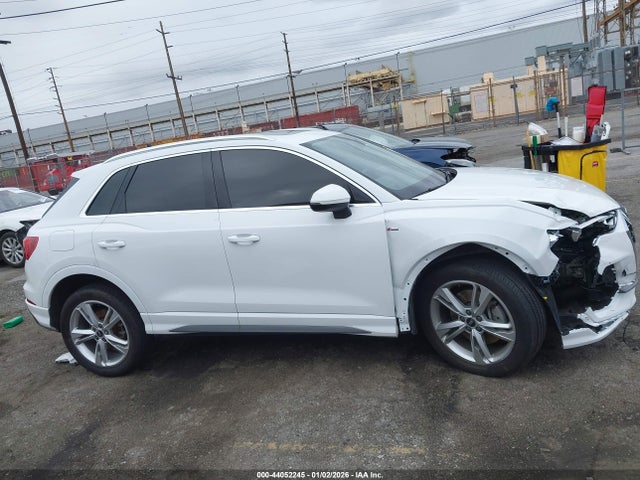 WA1DECF34N1052569 Audi Q3 Premium 45 Tfsi S Line Quattro Tiptronic