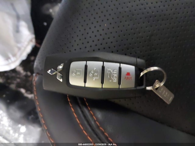 2024 MITSUBISHI OUTLANDER JA4J4WA83RZ053441 Photo 10