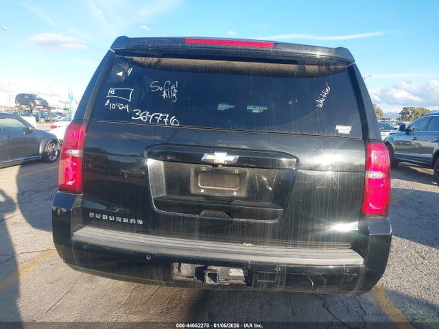 1GNSKHKC8JR364776 Chevrolet Suburban Lt