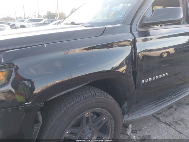 1GNSKHKC8JR364776 Chevrolet Suburban Lt