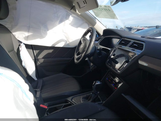 2024 VOLKSWAGEN TIGUAN 3VV3B7AX9RM122766 Photo 4