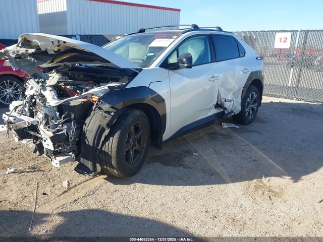 2024 TOYOTA BZ4X JTMAAAAA3RA034942 Photo 1