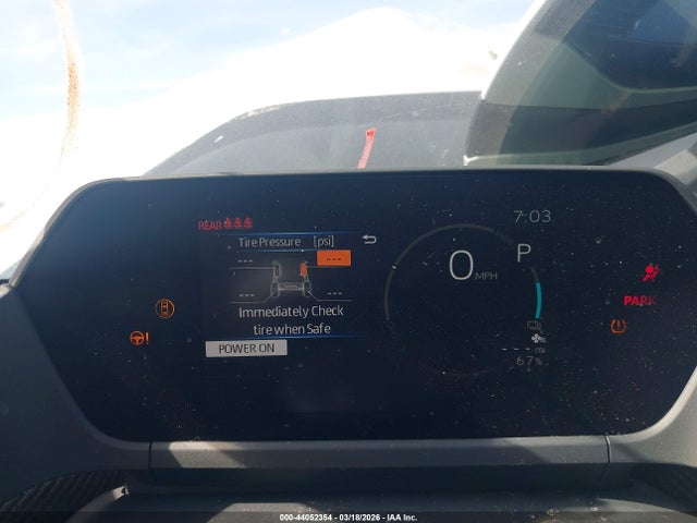 2024 TOYOTA BZ4X JTMAAAAA3RA034942 Photo 6