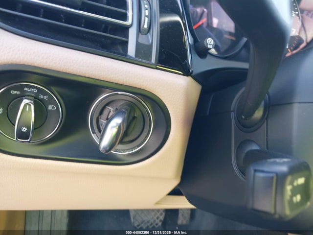 2020 PORSCHE MACAN WP1AA2A53LLB04104 Photo 10