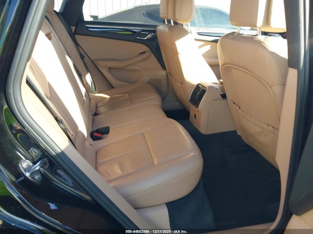 2020 PORSCHE MACAN WP1AA2A53LLB04104 Photo 7