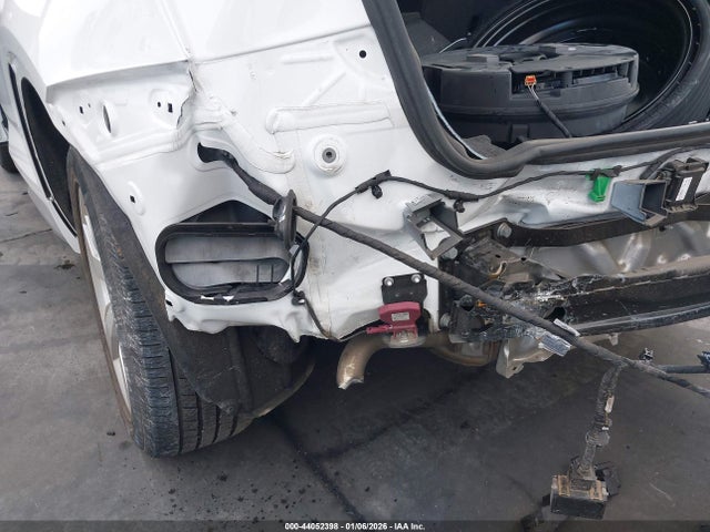 WA1BNAFY7J2228249 Audi Q5 2.0t Premium/2.0t Tech Premium