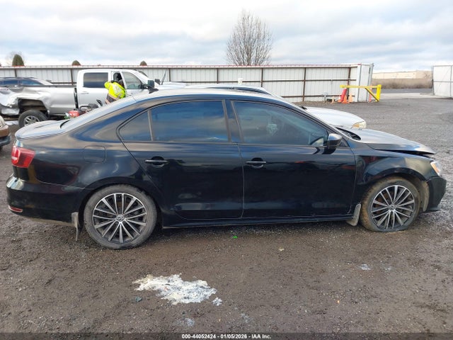 3VWD17AJ7GM410958 Volkswagen Jetta