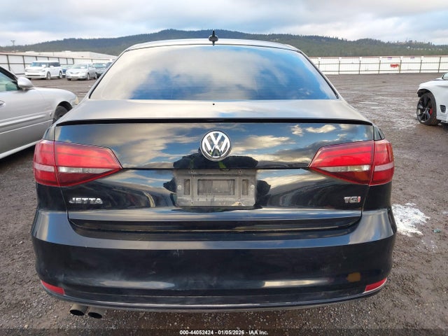 3VWD17AJ7GM410958 Volkswagen Jetta