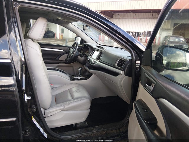 5TDJKRFH4GS502114 Toyota Highlander Xle V6