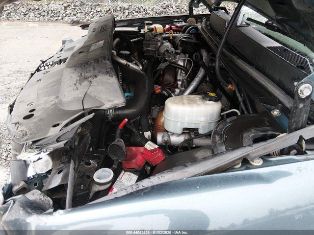 44052428 :رقم المزاد ، 1GT423C82BF163070 vin ، 2011 Gmc Sierra 3500hd Sle مزاد بيع
