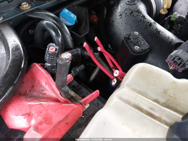 44052428 :رقم المزاد ، 1GT423C82BF163070 vin ، 2011 Gmc Sierra 3500hd Sle مزاد بيع
