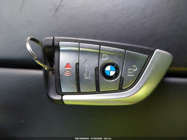 Продажа на аукционе авто 2019 Bmw M550i Xdrive, vin: WBAJB9C59KB288390, номер лота: 44052443