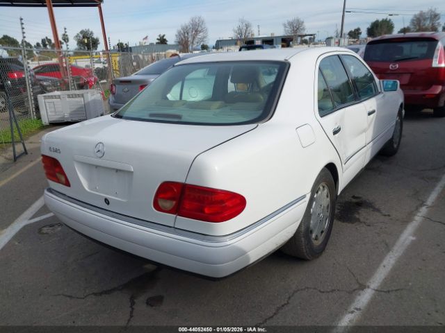 1999 MERCEDES-BENZ E 320 WDBJF65H8XA848568 Photo 3