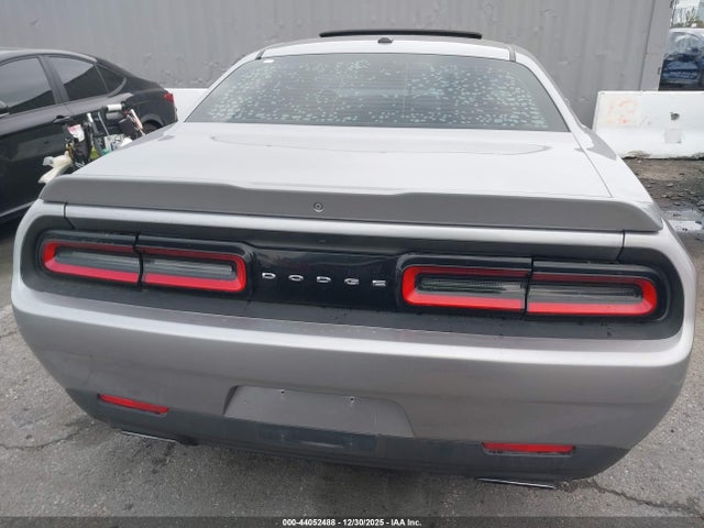 2C3CDZBT2JH241136 Dodge Challenger R/t