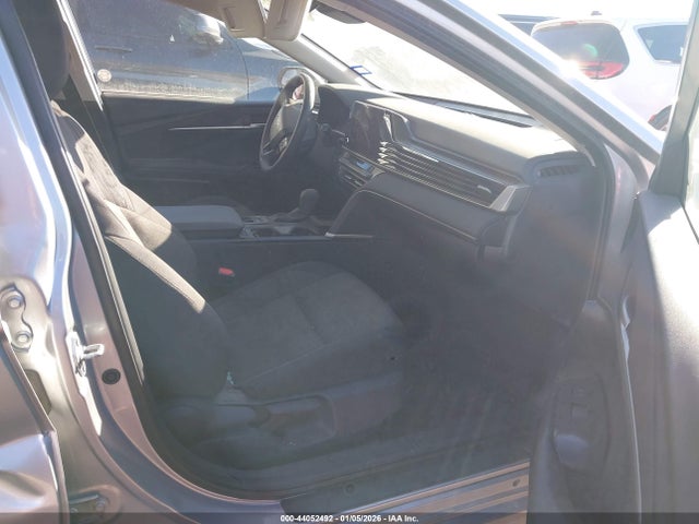 2025 TOYOTA CAMRY 4T1DAACK3SU522923 Photo 4