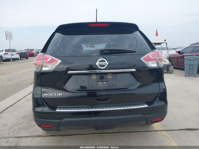 2015 Nissan Rogue S მანქანა იყიდება აუქციონზე, vin: KNMAT2MT4FP553181, აუქციონის ნომერი: 44052506
