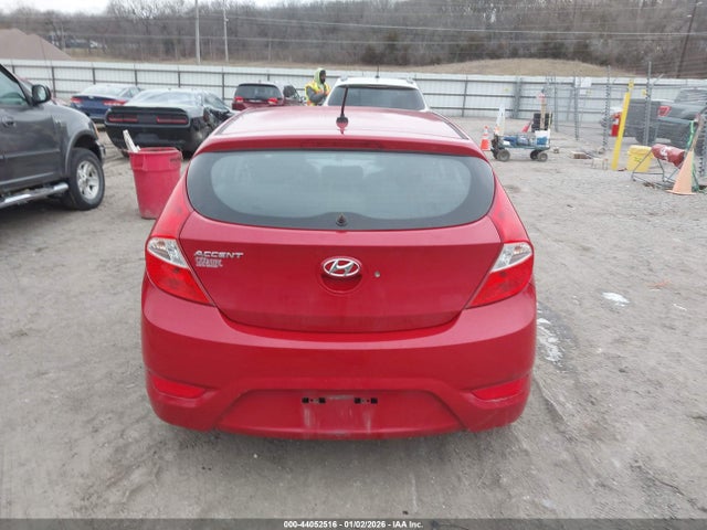 KMHCT5AE5GU286163 Hyundai ACCENT SE