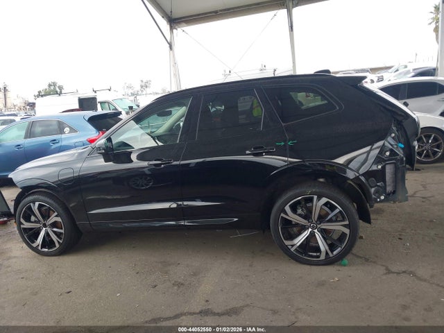 YV4H60DM3R1944927 Volvo Xc60 Recharge Plug-in Hybrid T8 Ultimate Dark Theme
