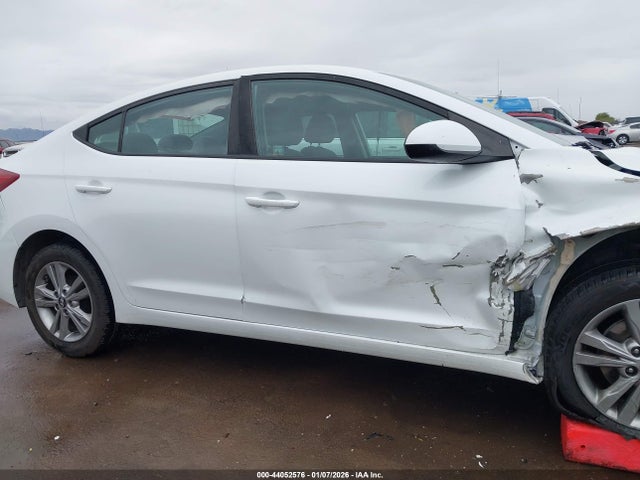5NPD84LF5HH186389 Hyundai ELANTRA SE