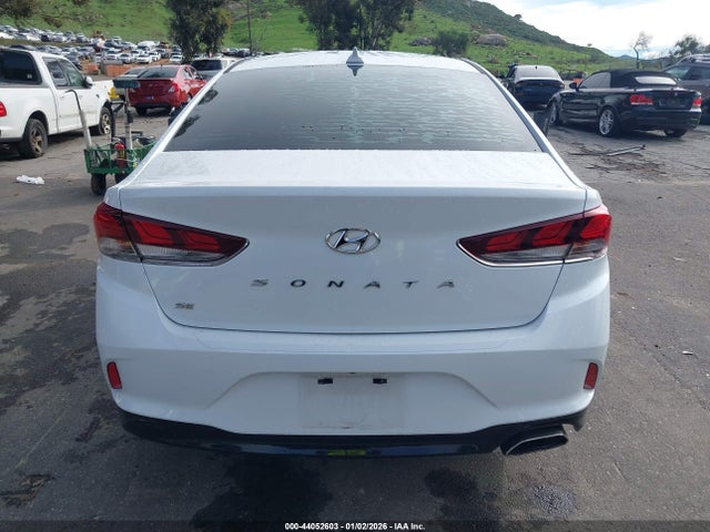 5NPE24AF1KH794071 Hyundai SONATA SE