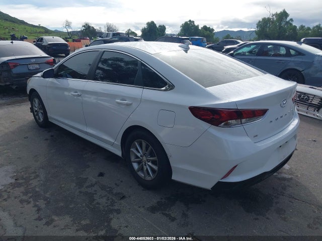 5NPE24AF1KH794071 Hyundai SONATA SE