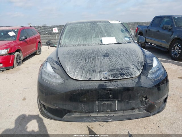 5YJYGAEEXMF300323 Tesla Model Y Long Range Dual Motor All-wheel Drive